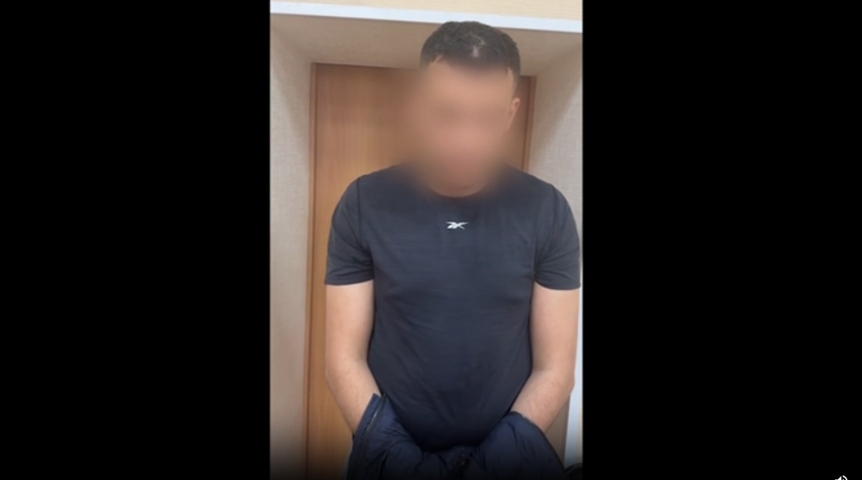 В Омске показали задержание и допрос этновымогателей В Омске показали задержание и допрос этновымогателей