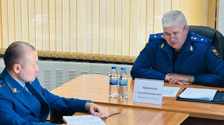 В Черлакском районе Омской области назначен новый прокурор Мендубаев В Черлакском районе Омской области назначен новый прокурор Мендубаев