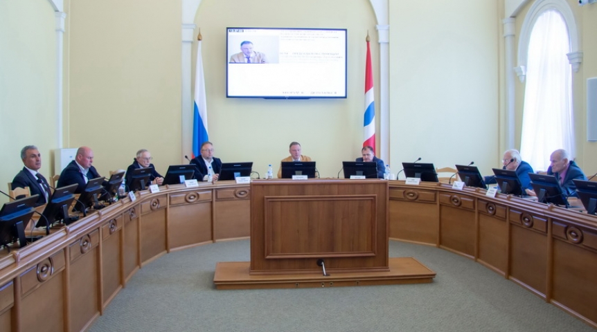 Главное Депутаты Законодательного собрания рассмотрели изменения в закон о выборах губернатора
