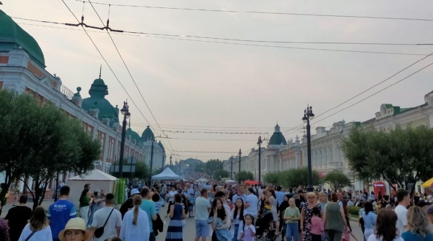 Общество Омские власти раскрыли социальный портрет приезжих