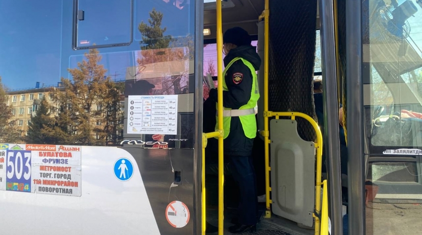 Общество В Омске прошли рейды по маршруткам после вести о подорожании проезда