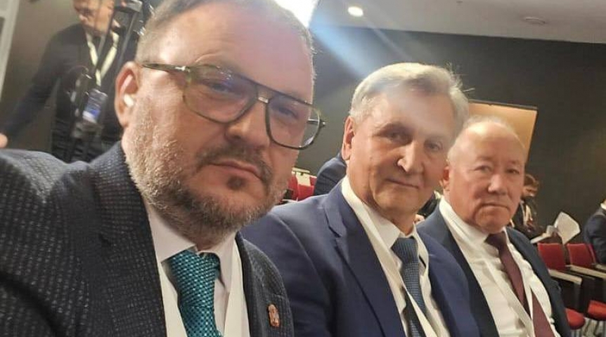 Геннадий Долматов рассказал об участии в Международном муниципальном форуме БРИКС Геннадий Долматов рассказал об участии в Международном муниципальном форуме БРИКС