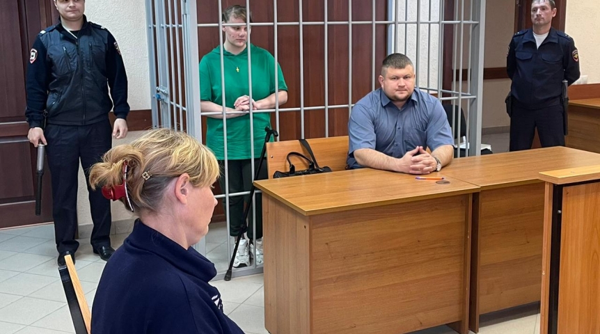 Омичку отправили на шесть лет в колонию за избиение 11-месячного сына Омичку отправили на шесть лет в колонию за избиение 11-месячного сына