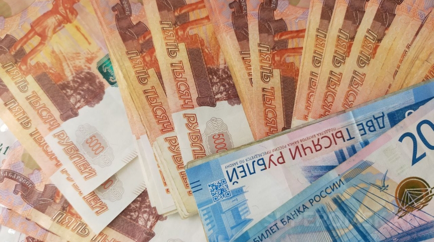 Омичи добровольно перечислили в бюджет более 1 млрд рублей дополнительных налогов Омичи добровольно перечислили в бюджет более 1 млрд рублей дополнительных налогов