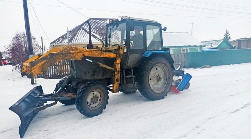 Отсыпка дорог и уборка снега: в Омском районе рассказали о благоустройстве поселений Отсыпка дорог и уборка снега: в Омском районе рассказали о благоустройстве поселений