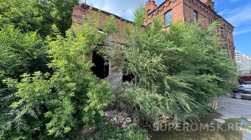 Новости недвижимости Земли под старинным пивзаводом в центре Омска вернули от частников государству
