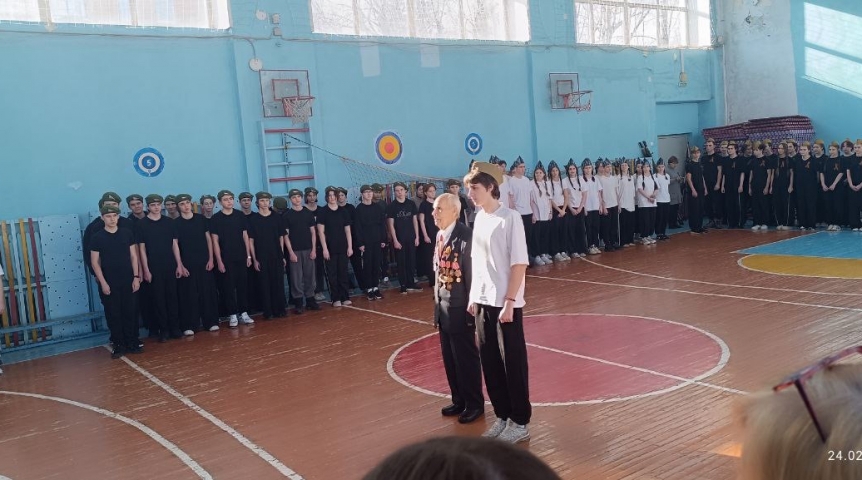 Общество «Армейские традиции»: в школе № 58 провели патриотическое многоборье