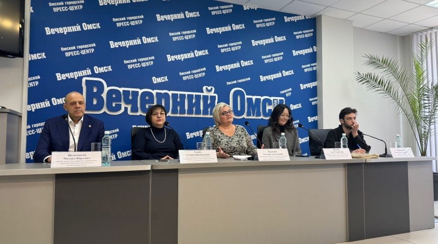 События Омичам представили творческий образ, созданный для чемпионата красоты