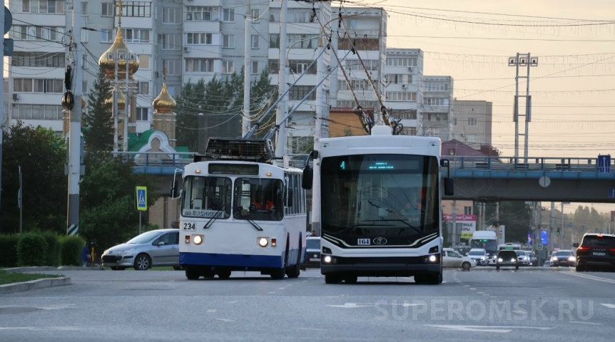 В Омске временно изменится схема движения двух маршрутов через центр В Омске временно изменится схема движения двух маршрутов через центр