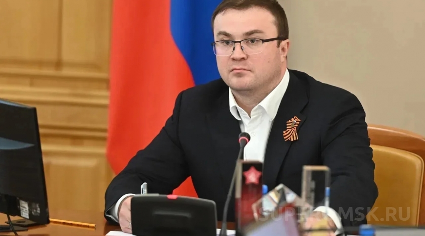 Власть Хоценко продлил субботники в Омске и области на месяц