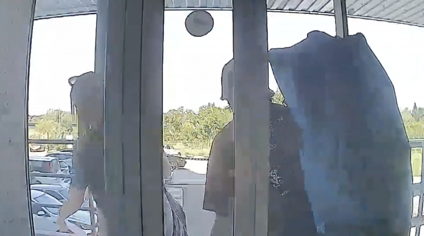 Пропавшие на сапах омичи попали на видео перед исчезновением Пропавшие на сапах омичи попали на видео перед исчезновением