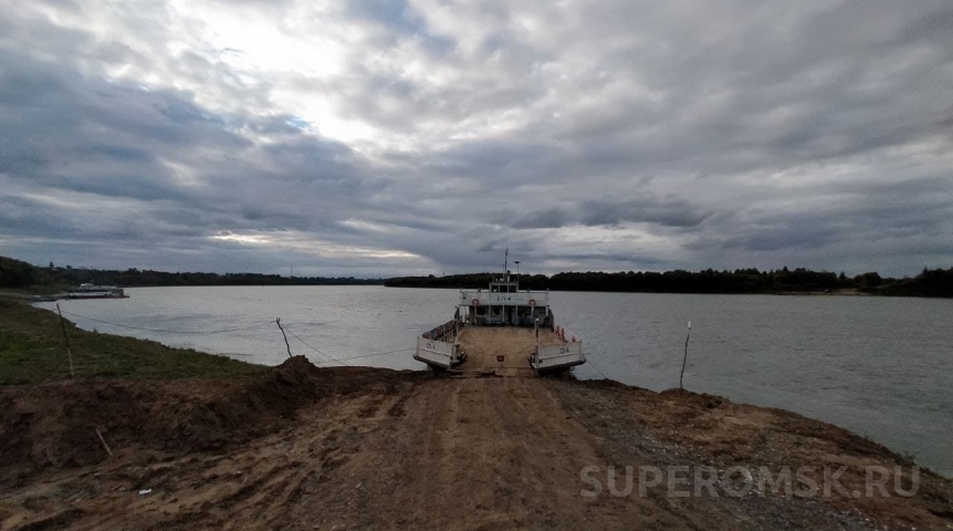 Общество В Омской области открываются паромные переправы