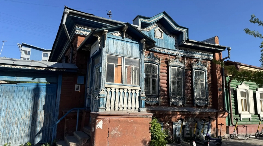 В центре Омска продают двухвековой особняк бывшей стоматологии В центре Омска продают двухвековой особняк бывшей стоматологии