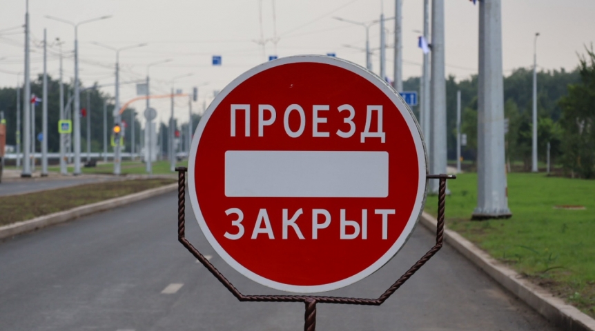 Город В Омске раньше времени сделали односторонней улицу Бударина