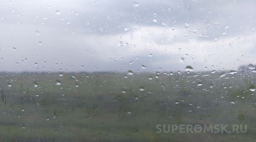 Общество В Омск пришел долгожданный дождь