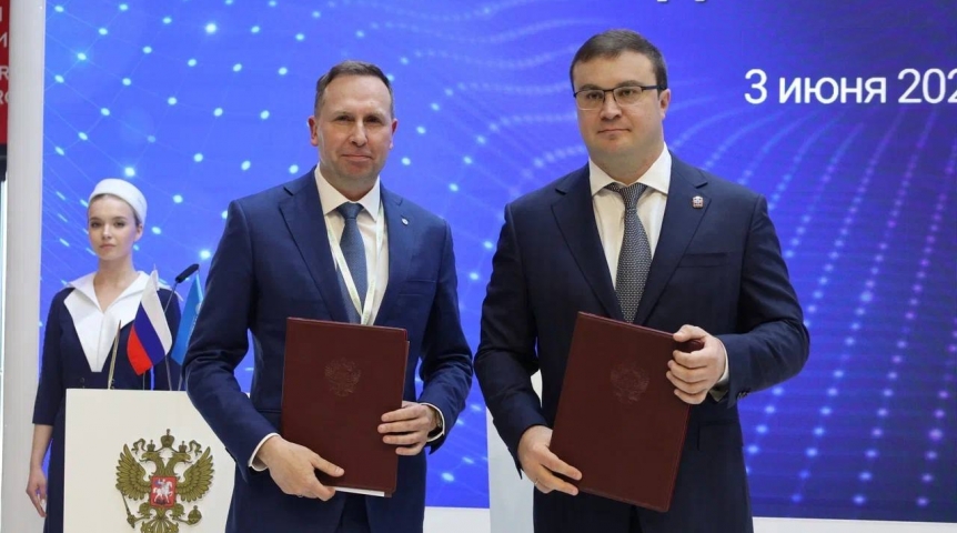 Омская область и Сбер договорились на ПМЭФ о новых производствах Омская область и Сбер договорились на ПМЭФ о новых производствах