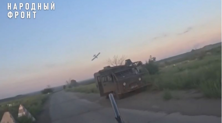 Детектор военных из Омска засек вражеский дрон в момент атаки Детектор военных из Омска засек вражеский дрон в момент атаки