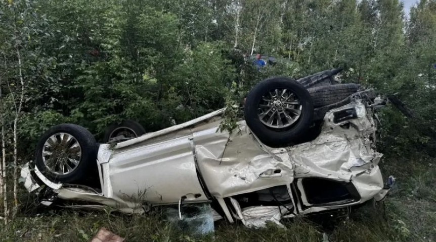 Происшествия в Омске Два пассажира «Лексуса» погибли в ДТП под Омском