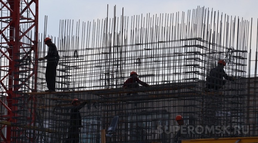 Общество В Омске ищут работников в строительство с зарплатой от 88 до 195 тысяч рублей