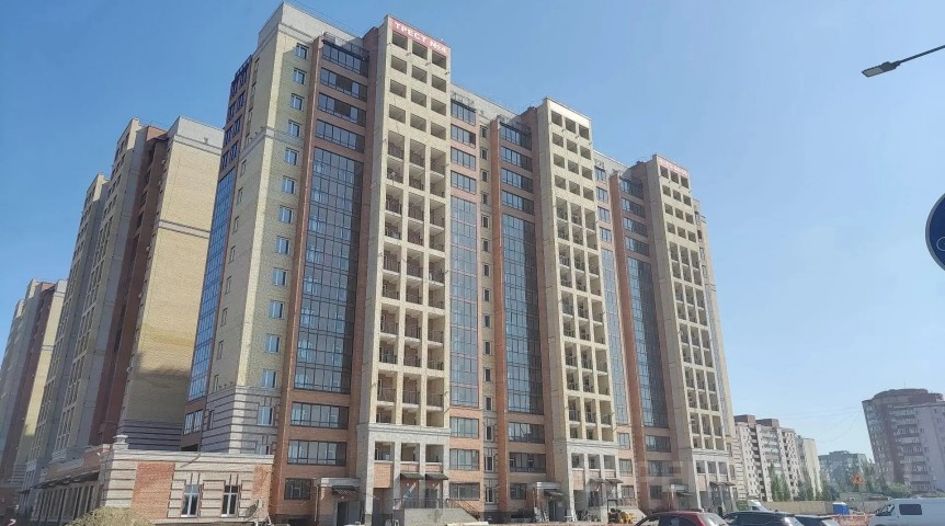 Новости недвижимости В Омске ввели в эксплуатацию 17-этажный дом с видом на «G-Drive Арену»