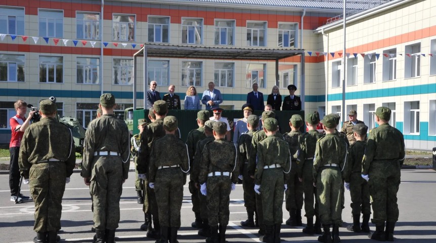 Новости образования В Омске впервые открыли кадетский класс ФСБ России