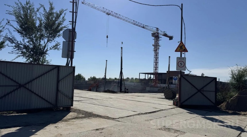 Новости недвижимости На Конева в Омске началось строительство банного комплекса-гиганта