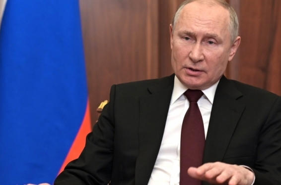 Владимир Путин приказал перевести силы сдерживания армии России в особый режим боевого дежурства
