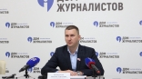 «Люди устали жить в стрессе»: в Омской области возобновили премию «Народный герой» «Люди устали жить в стрессе»: в Омской области возобновили премию «Народный герой»