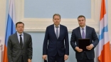 Хоценко подписал квартиры по специальным условиям для «Омсктрансмаша»