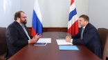 Хоценко обсудил с главой Минцифры РФ Шадаевым вопросы цифрового развития Омской области Хоценко обсудил с главой Минцифры РФ Шадаевым вопросы цифрового развития Омской области