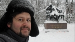 Омский художник Рыкованов вновь зарегистрировал Центр микроминиатюр Омский художник Рыкованов вновь зарегистрировал Центр микроминиатюр