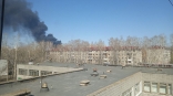 К тушению пожара в омских Нефтяниках подключился пожарный поезд К тушению пожара в омских Нефтяниках подключился пожарный поезд