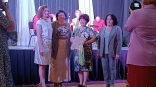 Крепким омским семьям вручили благодарственные письма и подарки Крепким омским семьям вручили благодарственные письма и подарки