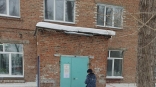 Омским студентам закрыли общежитие на 90 мест ради их безопасности