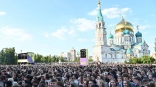 Главный концерт в честь Дня молодежи в Омске собрал более 150 тысяч зрителей Главный концерт в честь Дня молодежи в Омске собрал более 150 тысяч зрителей