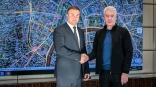 Омский губернатор Хоценко обсудил с мэром Москвы передачу коммунальной техники Омский губернатор Хоценко обсудил с мэром Москвы передачу коммунальной техники
