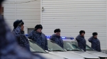 Омским росгвардейцам на юбилее раздали награды и ключи от машин Омским росгвардейцам на юбилее раздали награды и ключи от машин