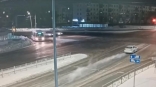 Появилось видео ДТП с микроавтобусом и такси в САО Омска