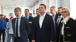 Омский губернатор Хоценко открыл первый в стране кадровый центр «Работа молодежи России» Омский губернатор Хоценко открыл первый в стране кадровый центр «Работа молодежи России»