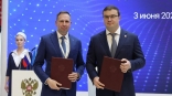 Омская область и Сбер договорились на ПМЭФ о новых производствах