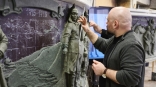 Омский скульптор Минин объяснил опечатку на рабочем варианте барельефа к «Державе»