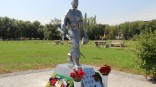 В омском Исилькуле открыли памятник воинам в погонах В омском Исилькуле открыли памятник воинам в погонах