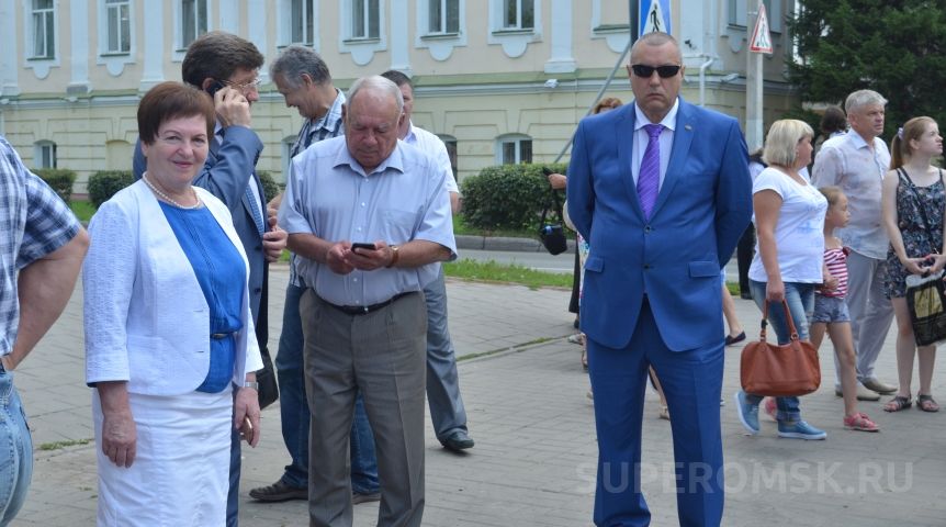 Икона стиля среди политиков-женщин председатель Горсовета Галина Горст Икона стиля среди политиков-женщин председатель Горсовета Галина Горст