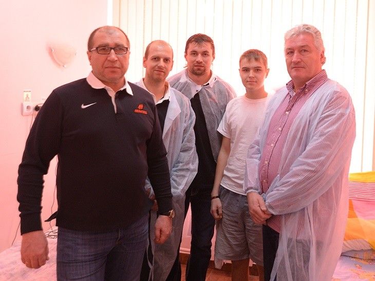 «Авангард» компенсирует поражения благотворительностью «Авангард» компенсирует поражения благотворительностью