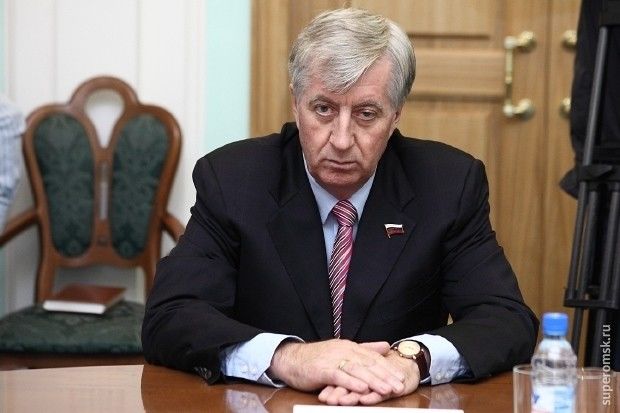 Кому нужна отставка мэра Омска? Кому нужна отставка мэра Омска?