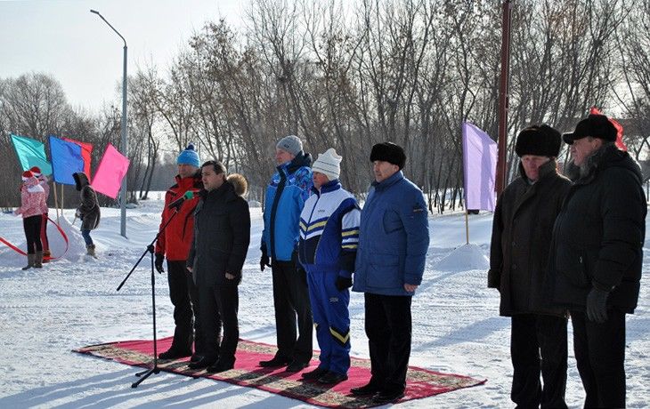В честь Олимпиады Гамбург открыл в Омске лыжню В честь Олимпиады Гамбург открыл в Омске лыжню