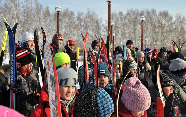В честь Олимпиады Гамбург открыл в Омске лыжню В честь Олимпиады Гамбург открыл в Омске лыжню