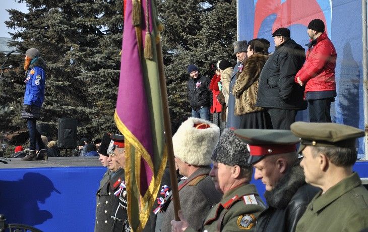 Митинг омичей в поддержку Крыма выполнил установку на массовость