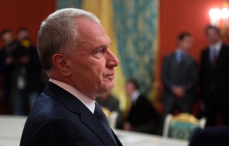 США и ЕС ввели санкции против «друзей Путина». Кто и почему попал в список? США и ЕС ввели санкции против «друзей Путина». Кто и почему попал в список?