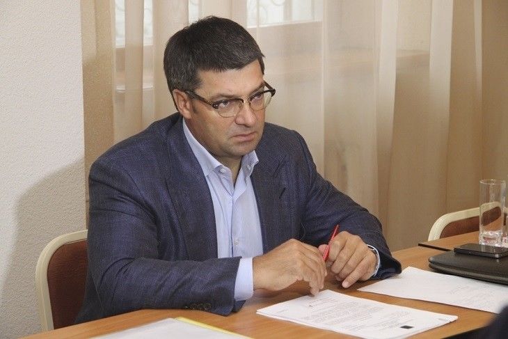Омские депутаты оказались финансово успешнее сенаторов Омские депутаты оказались финансово успешнее сенаторов